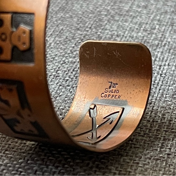 BELL TRADING POST | Vintage | Solid Copper Cuff Bracelet Circa 1960's - Picture 3 of 16